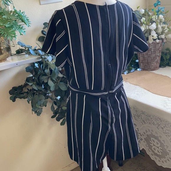 Xhilaration Romper - Picture 5 of 6